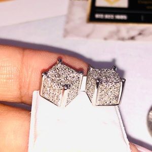 Real diamond earrings for men, not lab made not c not fake, huge sale, best gift